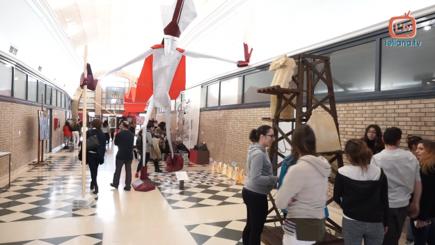 cloenda_mostra_poder